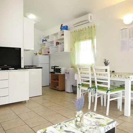 דירה Haus Mira