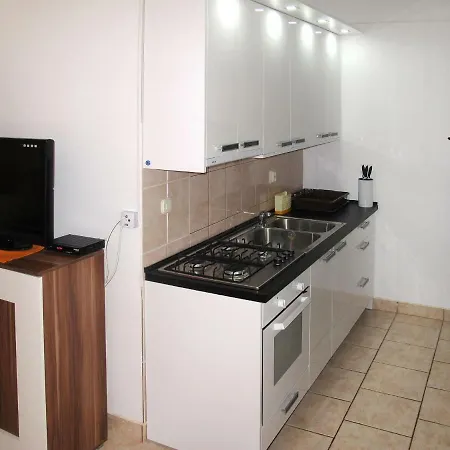 Haus Mira * ויר