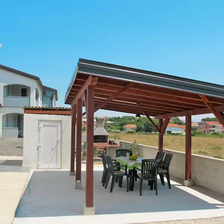 דירה Haus Mira ויר